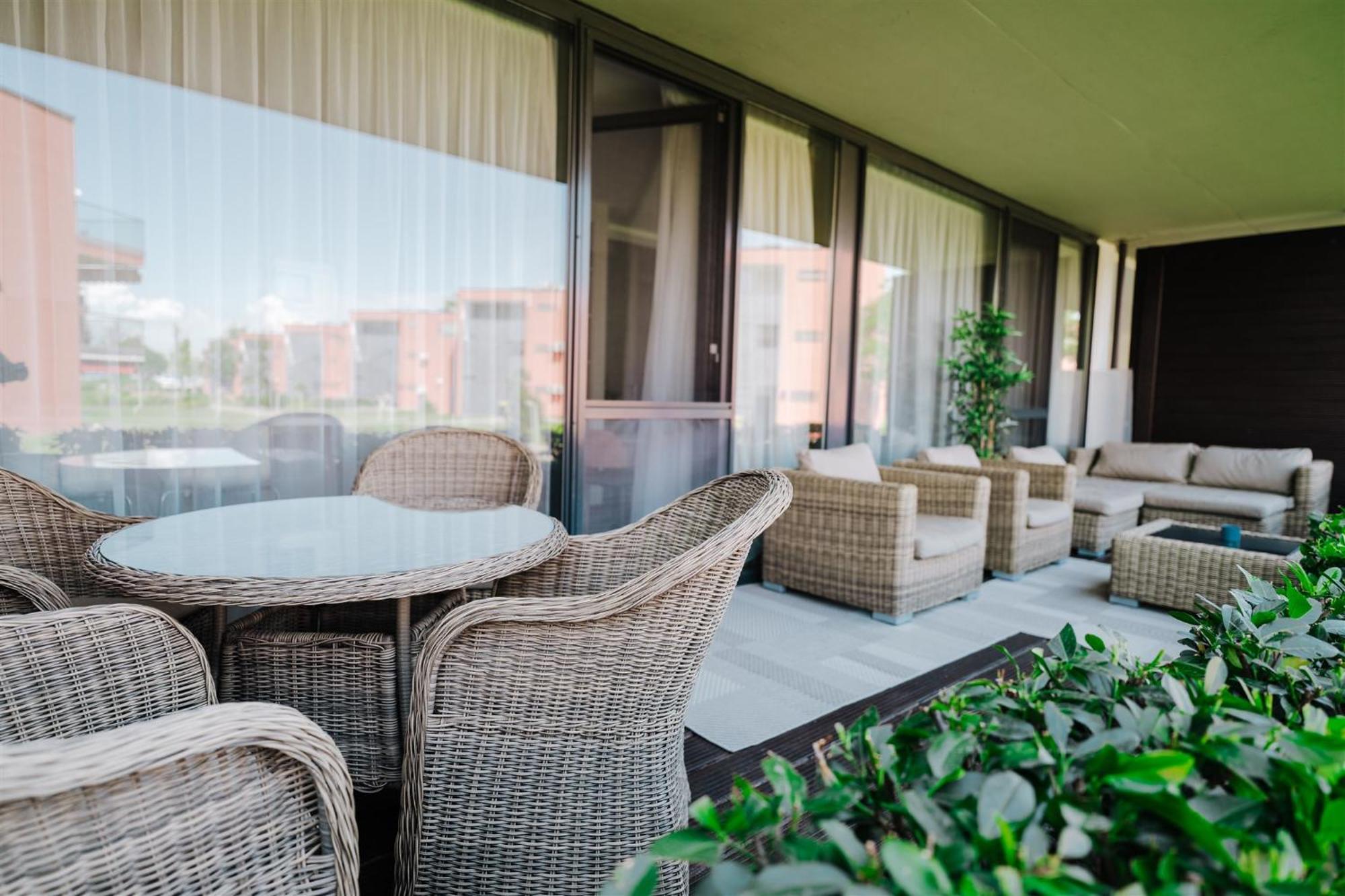 Butique Apartman Grand Balatonlelle Exterior foto